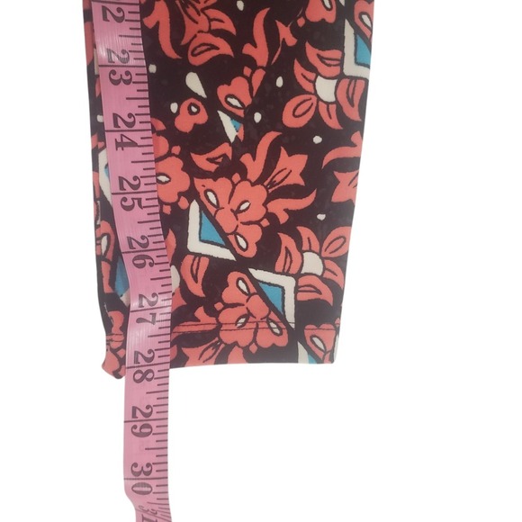 Lularoe‎ Tall & Curvy Leggings Womens Pink Black High Waist Floral Athleisure - Picture 8 of 9